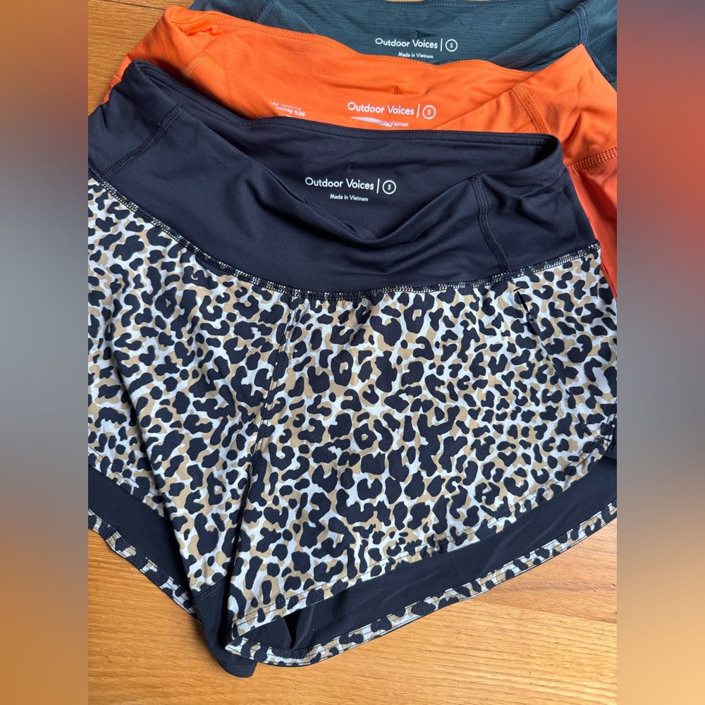 Outdoor Voices Hudson running shorts 2.5” inseam with liner - 3 PACK NWOT